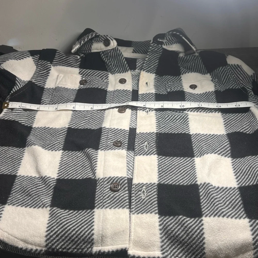 Children’s Place‎ Black and White Flannel 3T
